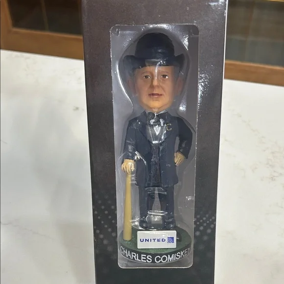 Chicago Baseball Bobblehead Collection - Picture 5 of 6
